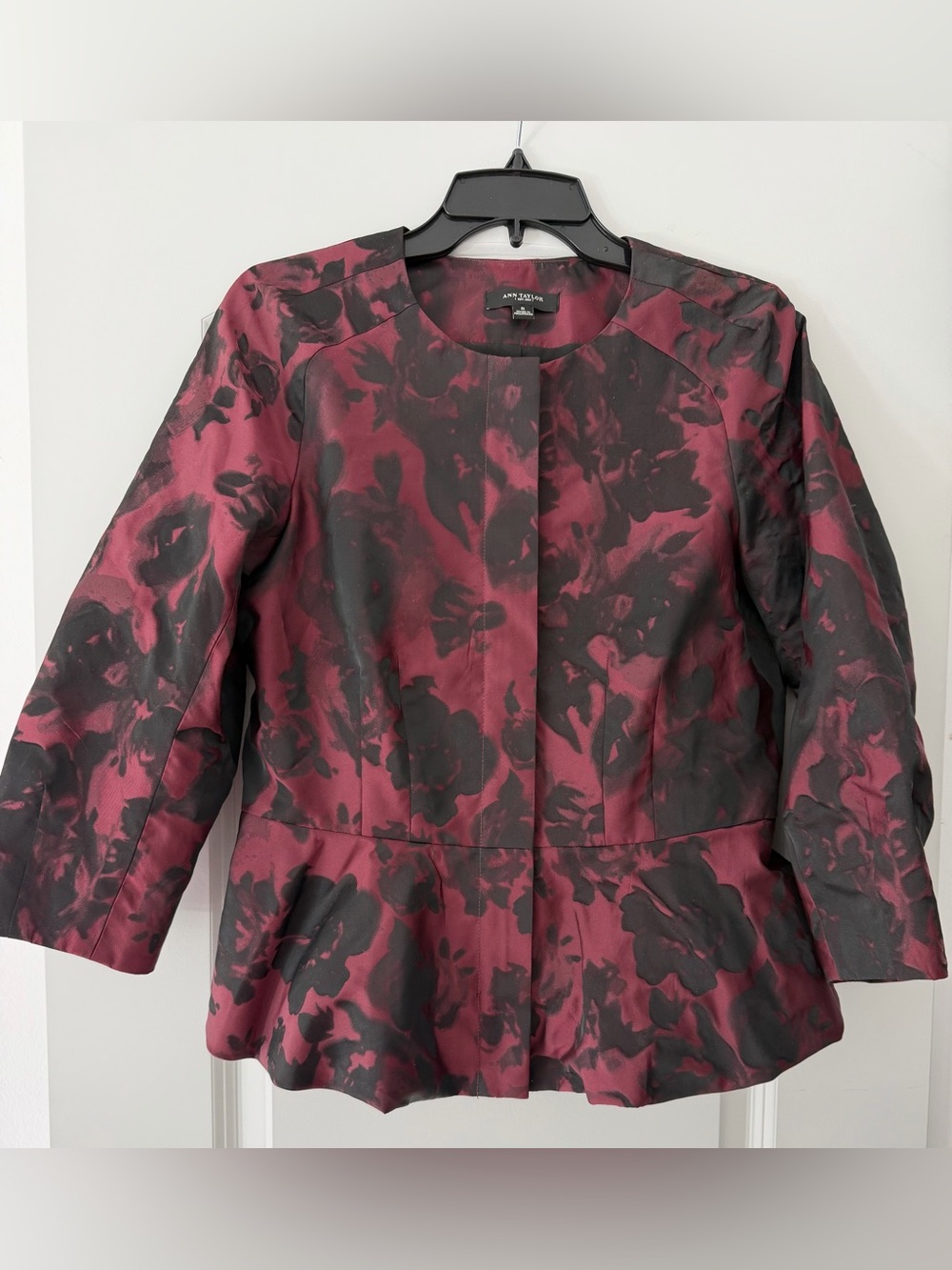 ANN TAYLOR Taffeta Floral Peplum Jacket